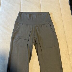 We fleece, grey fleece leggings